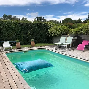 le-loqui-piscine.aixenprovencehotels.org/